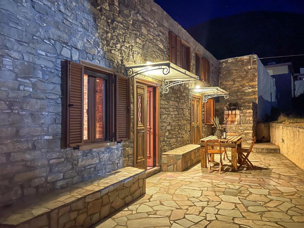 Echo Traditional House - Ηχώ Παραδοσιακό Σπίτι Embonas Exterior photo
