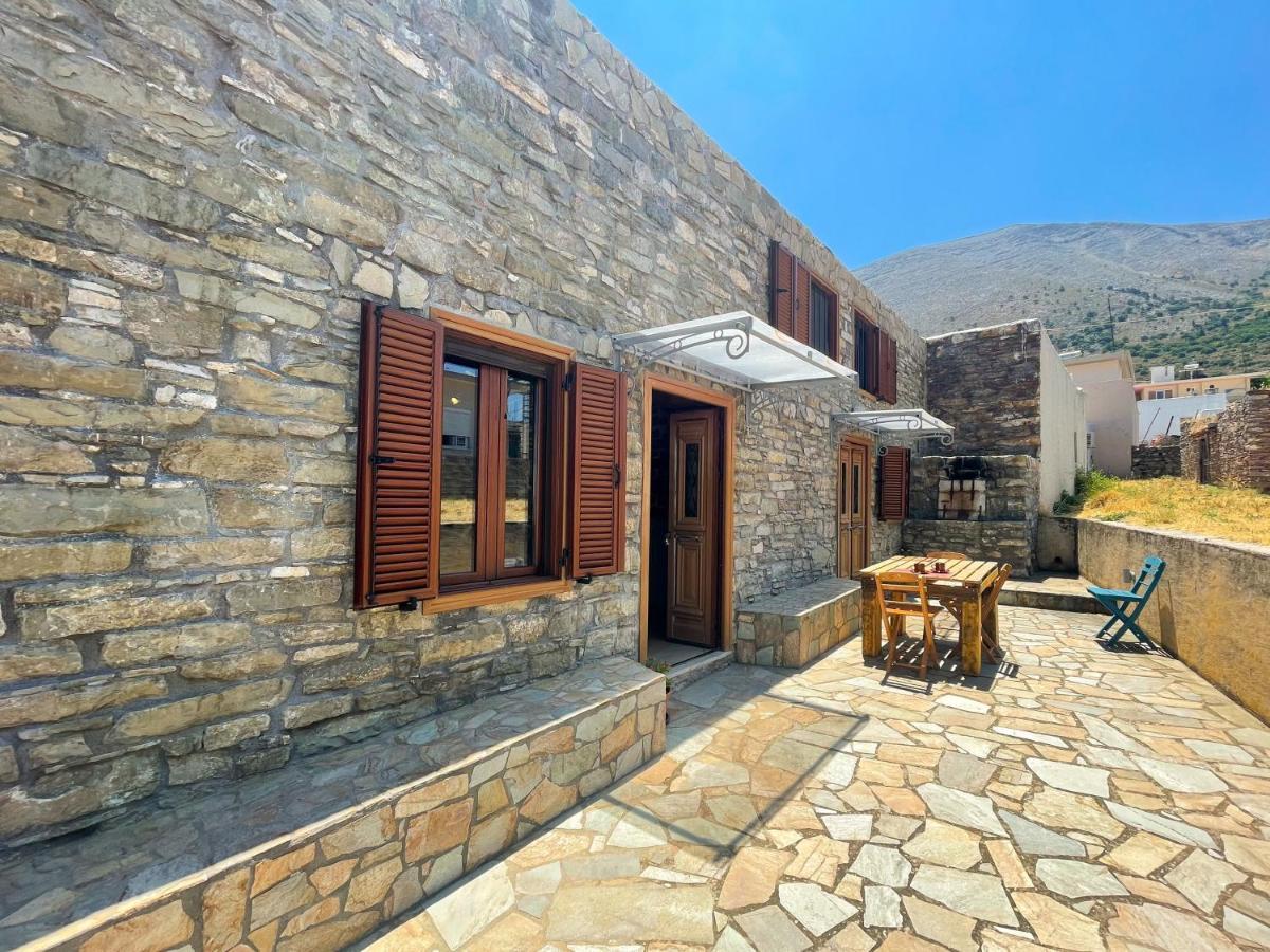 Echo Traditional House - Ηχώ Παραδοσιακό Σπίτι Embonas Exterior photo